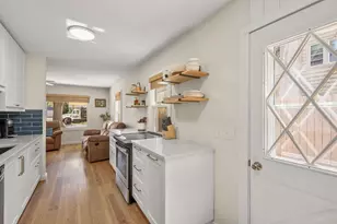 210 Harding St, Madison, WI 53714 - Photo 10