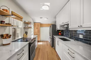 210 Harding St, Madison, WI 53714 - Photo 6