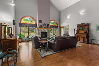 N6547 Buelow Road, New London, WI 54961 - Photo 8