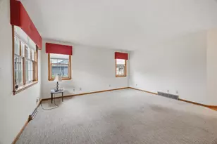 1304 Nantucket Dr, Janesville, WI 53546 - Photo 6