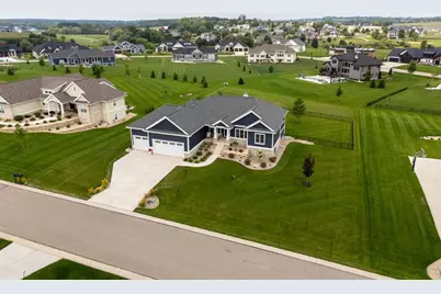 6653 Morning Dew Lane, Sun Prairie, WI 53590 - Photo 6