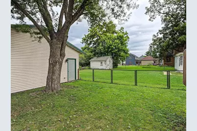 807 E 3rd Avenue, Brodhead, WI 53520 - Photo 72