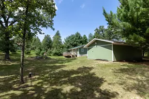 1819 Castlewood Rd, Friendship, WI 53934 - Photo 18