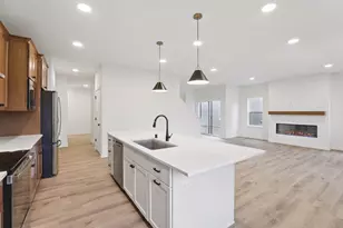 6610 Linnet Ln, Middleton, WI 53562 - Photo 6
