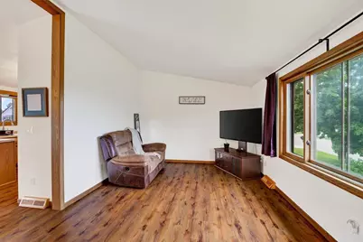 432 Kim Street, Rio, WI 53960 - Photo 6