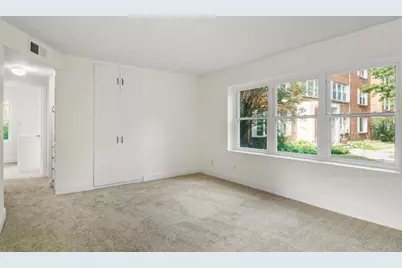 35 Sherman Terrace #2, Madison, WI 53704 - Photo 4