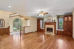 5650 Rankin Ln, Waunakee, WI 53597 - Photo 8