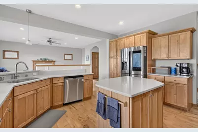 545 Fargo Trail, Middleton, WI 53562 - Photo 4