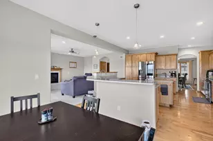 545 Fargo Trail, Middleton, WI 53562 - Photo 8