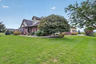 4730 N Catawba Dr, Milton, WI 53563 - Photo 4