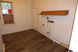 403 Center Ave, Janesville, WI 53548 - Photo 14