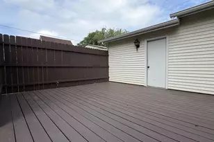 402 South St, Baraboo, WI 53913 - Photo 28