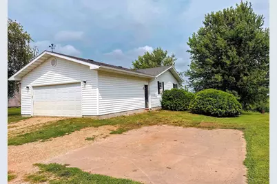 120 Shanghai Ridge Road, Wauzeka, WI 53826 - Photo 2