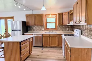 120 Shanghai Ridge Rd, Wauzeka, WI 53826 - Photo 8