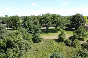 4520 Hearthridge Dr, Janesville, WI 53546 - Photo 2