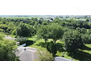 4520 Hearthridge Dr, Janesville, WI 53546 - Photo 46