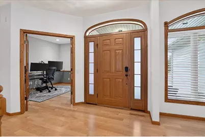 841 Wickersham Court, Sun Prairie, WI 53590 - Photo 4