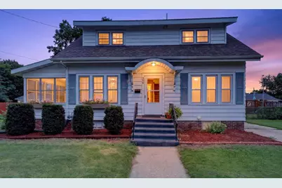 315 N Chatham Street, Janesville, WI 53548 - Photo 2