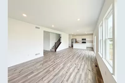 110 O'Brien Court #14, Columbus, WI 53925 - Photo 4