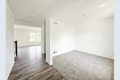 110 O'Brien Court #14, Columbus, WI 53925 - Photo 2