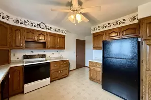 307 Benson St, Cobb, WI 53526 - Photo 6
