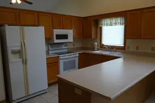 2122 Purple Aster Ln, Janesville, WI 53546 - Photo 12