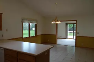 2122 Purple Aster Ln, Janesville, WI 53546 - Photo 18