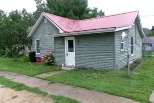 502 Blaine St, Rewey, WI 53580 - Photo 2