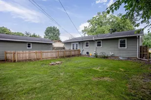 1748 Windsor Ct, Beloit, WI 53511 - Photo 30