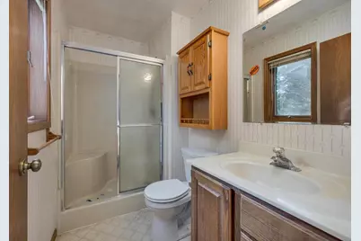 2517 Crest Line Drive, Madison, WI 53704 - Photo 18