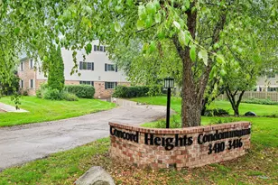 3412 Valley Ridge Rd, Middleton, WI 53562 - Photo 2