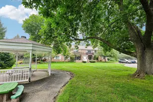 3412 Valley Ridge Rd, Middleton, WI 53562 - Photo 20