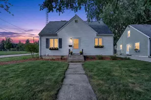 1524 Greenview Ave, Janesville, WI 53548 - Photo 1