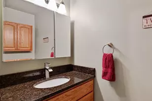 3012 Arapaho Dr, Fitchburg, WI 53719 - Photo 8