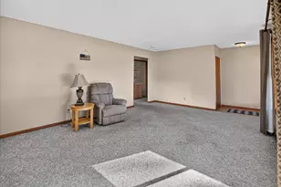 4351 Windsor Rd, Windsor, WI 53598 - Photo 6