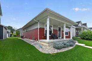 1264 Crane Meadow Way, Sun Prairie, WI 53590 - Photo 16