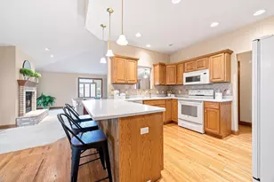 1227 W Sherman Ave, Fort Atkinson, WI 53538 - Photo 22