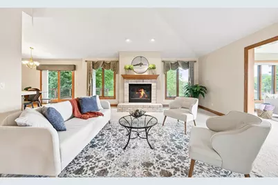 1227 W Sherman Avenue, Fort Atkinson, WI 53538 - Photo 8