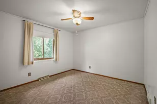 9 Esther Ct, Madison, WI 53714 - Photo 22