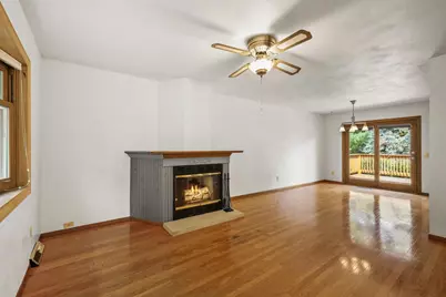 9 Esther Court, Madison, WI 53714 - Photo 4