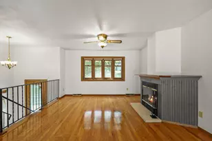 9 Esther Ct, Madison, WI 53714 - Photo 6