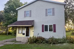 305 Rosedale Ave, Fox Lake, WI 53933 - Photo 1