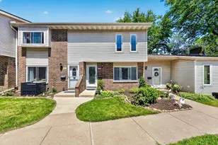 242 Grand Canyon Dr, Madison, WI 53705 - Photo 4