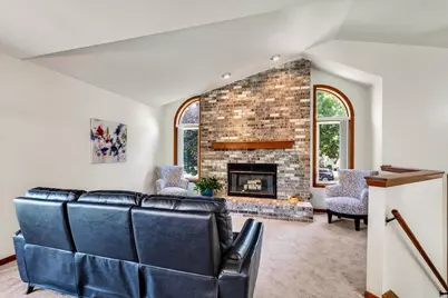 10 Maple View Court, Madison, WI 53719 - Photo 6