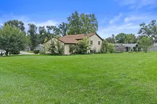 325 W Rice Dr, Beloit, WI 53511 - Photo 30