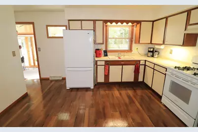 1325 Nicolet Street, Janesville, WI 53546 - Photo 18