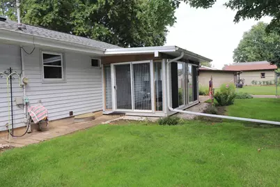 1325 Nicolet Street, Janesville, WI 53546 - Photo 12
