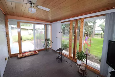 1325 Nicolet Street, Janesville, WI 53546 - Photo 14