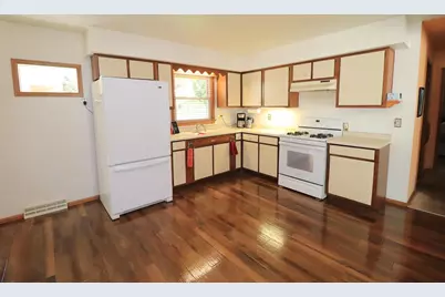 1325 Nicolet Street, Janesville, WI 53546 - Photo 16
