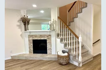 118 Glenview Court #2, Janesville, WI 53548 - Photo 4
